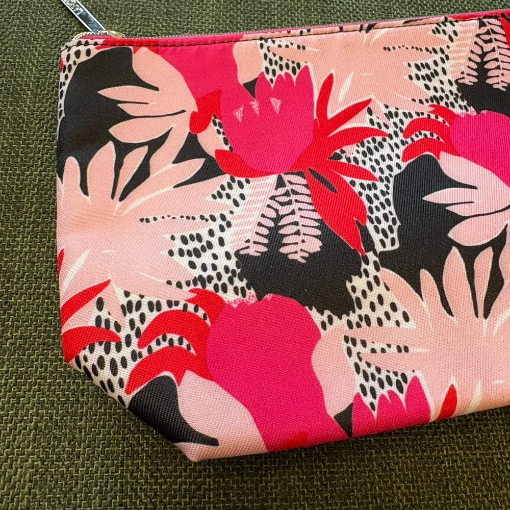 Lancôme Paris Limited Edition Pink Floral Toiletry Travel Bag